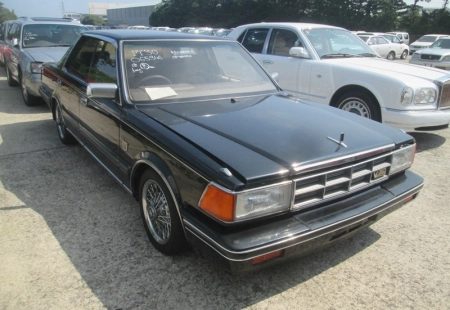 Nissan Cedric 1985 года под полную пошлину!