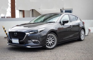 Mazda Axela