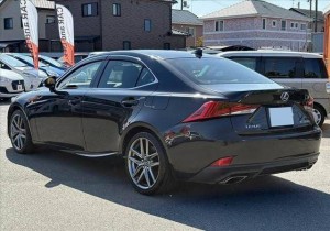 Lexus IS200t