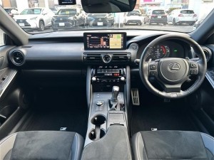 Lexus IS300h