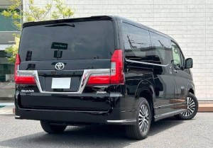 Toyota GranAce