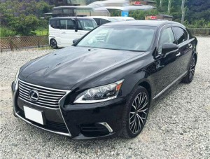 Lexus LS600h