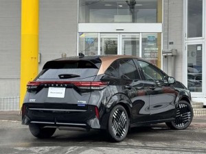 Nissan Aura