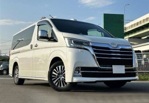 Toyota GranAce
