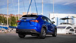 Lexus NX300h