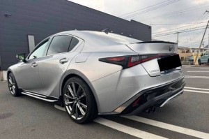 Lexus IS300