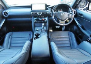 Lexus IS350