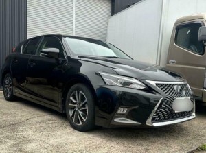 Lexus CT200h