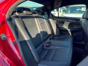 Lexus IS300