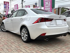 Lexus IS200t