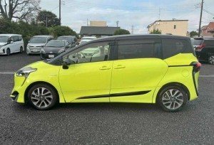 Toyota Sienta
