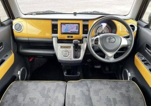 Mazda Flair Crossover