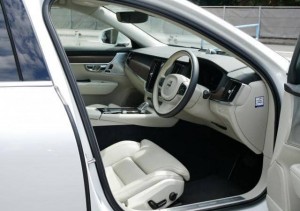 Volvo V90