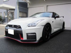 Nissan GT-R