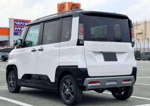 Mitsubishi Delica Mini