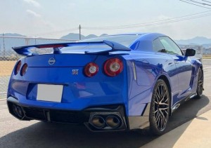 Nissan GT-R