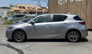 Lexus CT200h