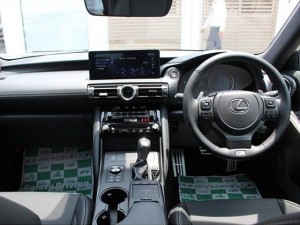 Lexus IS300