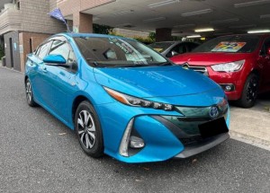 Toyota Prius PHV