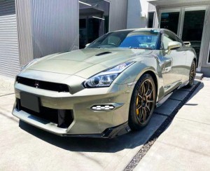 Nissan GT-R
