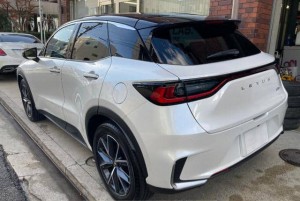 Lexus LBX