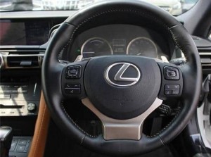 Lexus RC300h