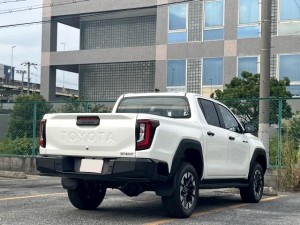 Toyota HILUX PICK UP