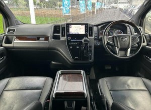 Toyota GranAce