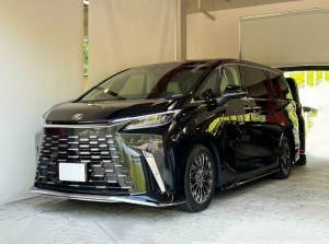 Lexus LM500h