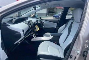 Toyota Prius PHV
