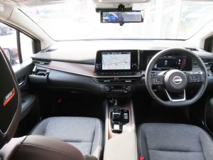 Nissan Aura