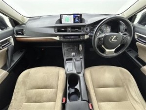 Lexus CT200h