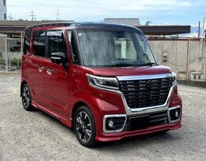 Suzuki Spacia