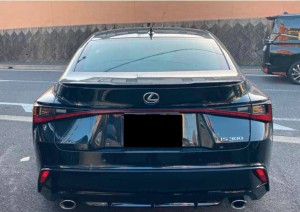 Lexus IS300