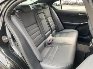 Lexus IS300