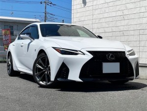 Lexus IS300