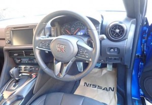 Nissan GT-R