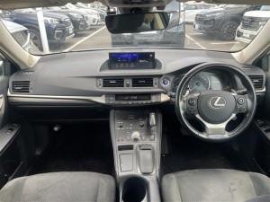 Lexus CT200h