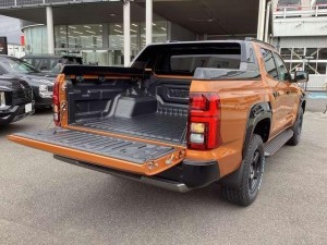 Mitsubishi Triton