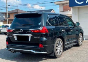 Lexus LX570