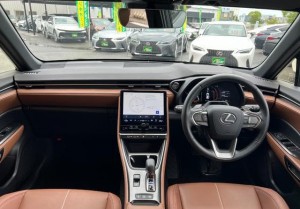 Lexus LBX