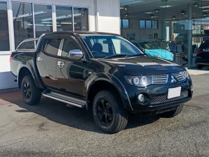 Mitsubishi Triton