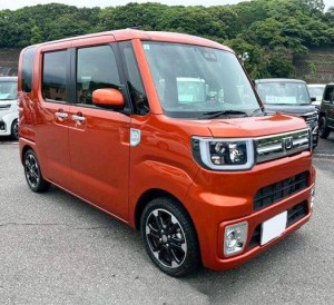 Daihatsu Wake