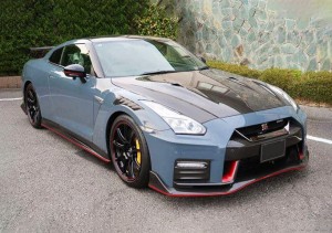 Nissan GT-R