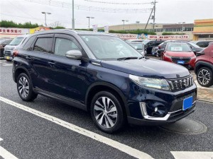 Suzuki Escudo