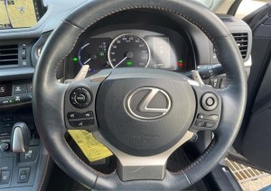 Lexus CT200h