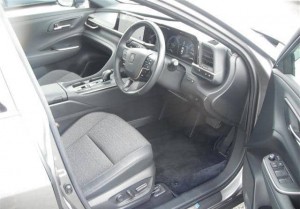 Toyota Crown Crossover