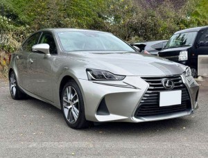 Lexus IS200t