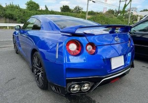 Nissan GT-R