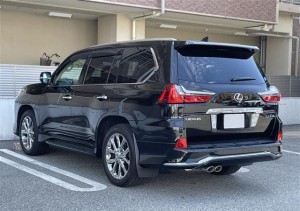 Lexus LX570